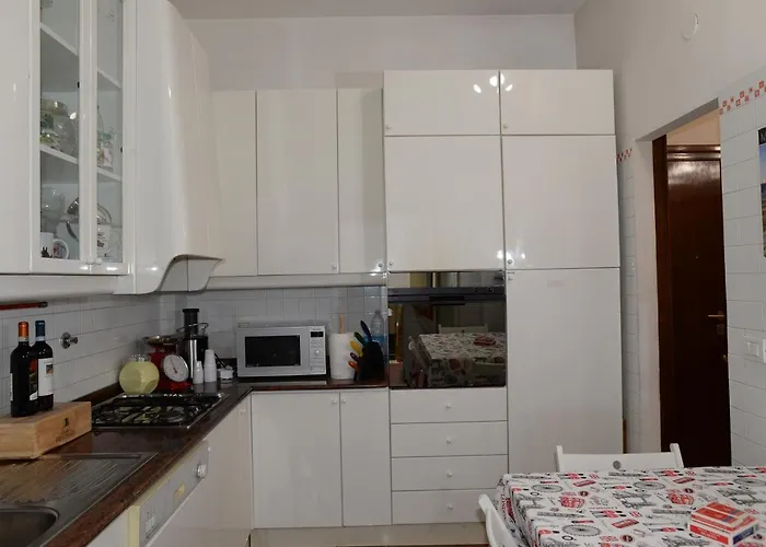 Casa de hóspedes Triple In Our Cozy And Comfortable Establishment Roma